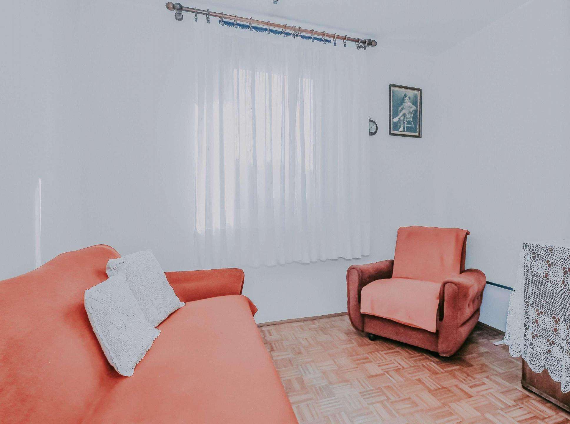 Umag | Stan na prvom katu na odličnoj poziciji