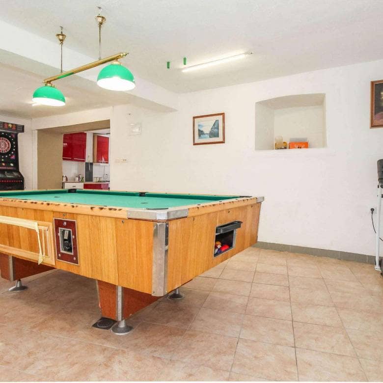 Brtonigla | Haus mit Pool in außergewöhnlicher Lage mit bezaubernder Aussicht