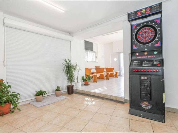 Brtonigla | Haus mit Pool in außergewöhnlicher Lage mit bezaubernder Aussicht