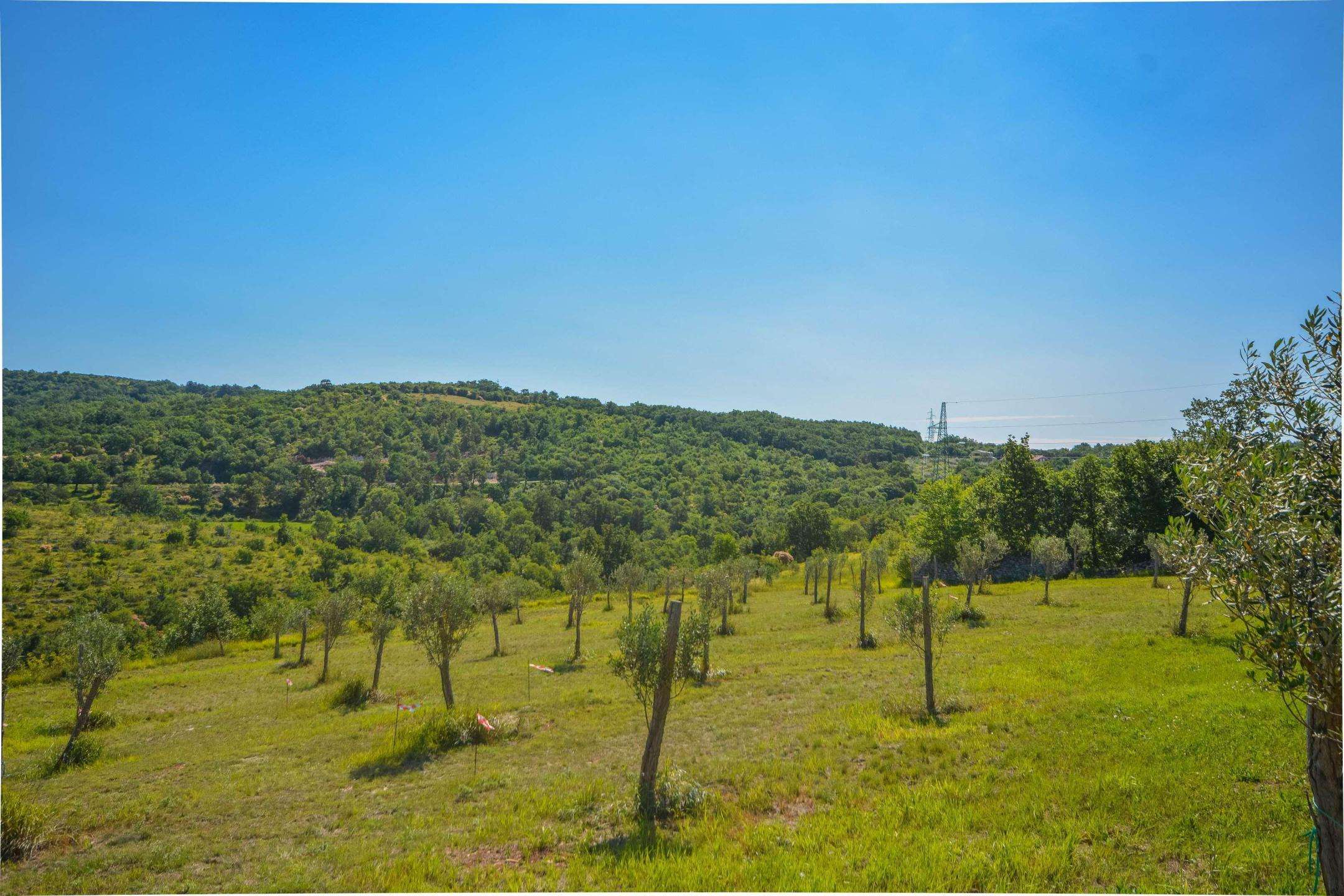Buie dintorni | Terreno edificabile attraente Buie dintorni | Terreno edificabile attraente