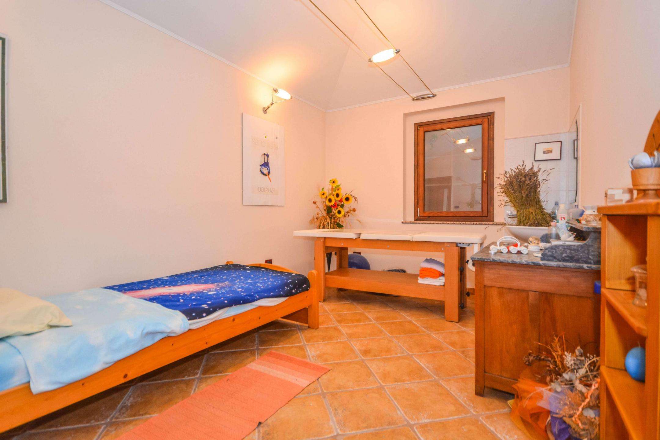 Buje surroundings | Stone Istrian house with panoramic views