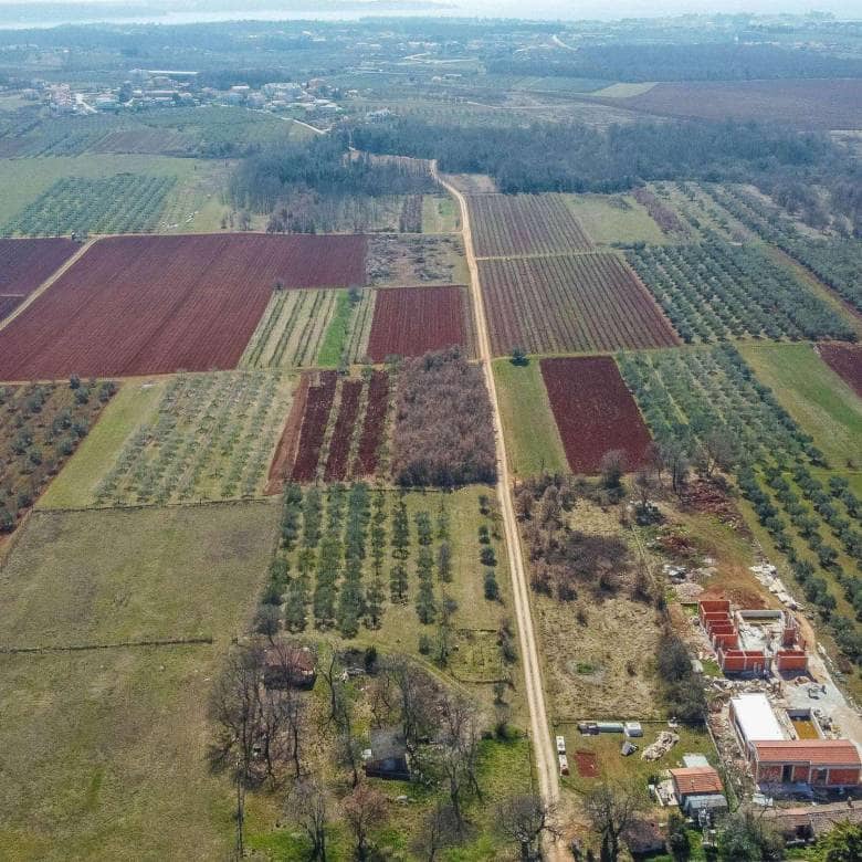 Novigrad | Atraktivno zemljište u T3 zoni