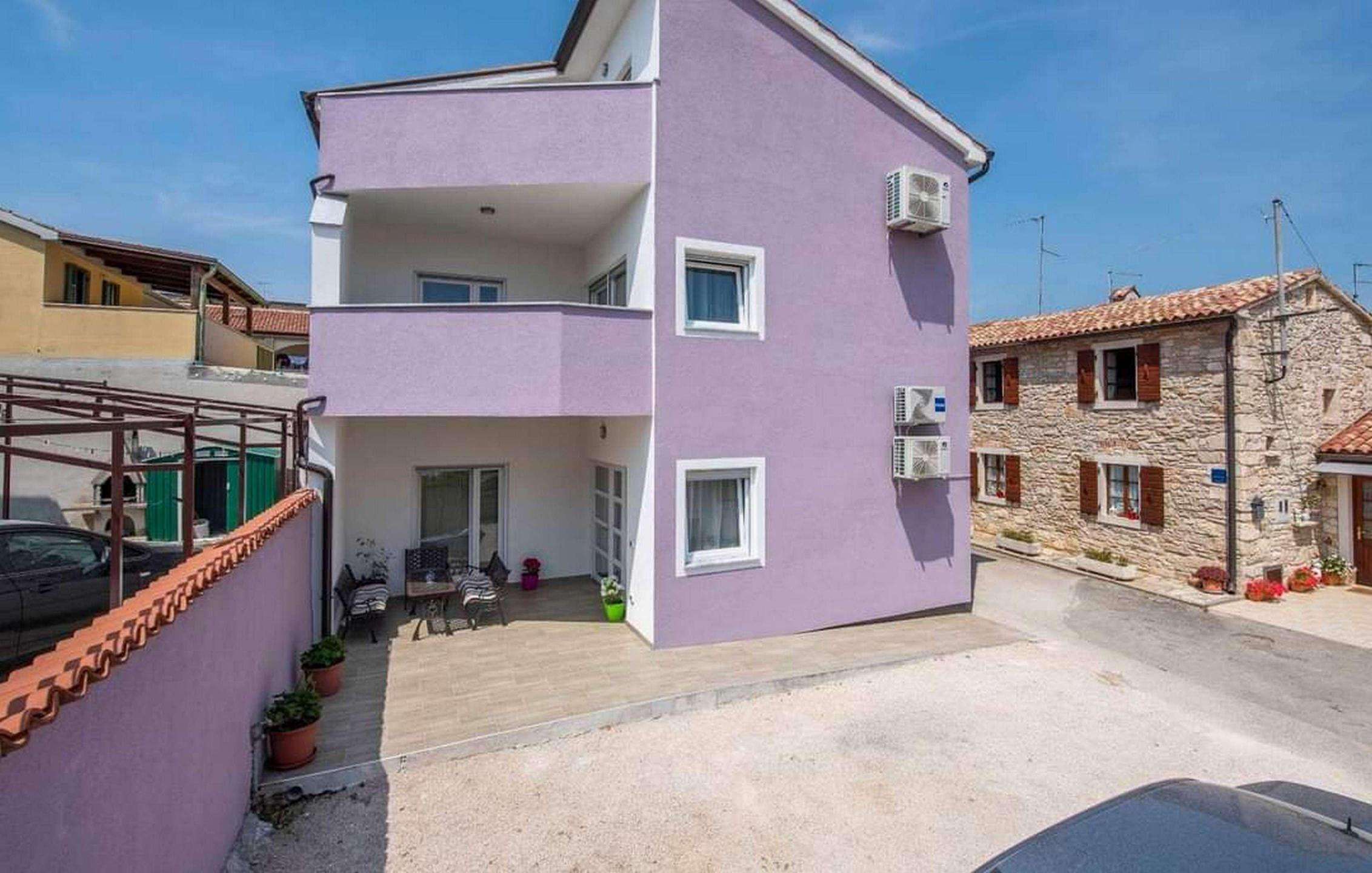 Novigrad | Ground floor apartment only 80 m from the sea