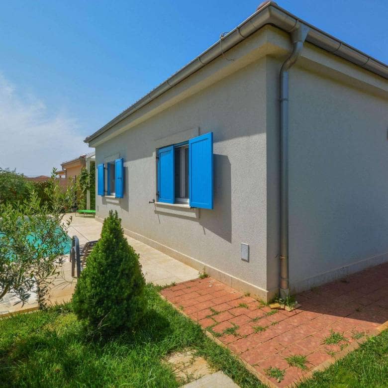 Umgebung von Novigrad | Schönes Haus im Erdgeschoss mit Pool