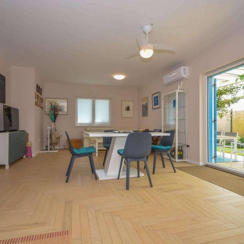 Umgebung von Novigrad | Schönes Haus im Erdgeschoss mit Pool