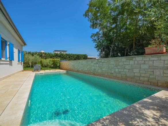 Umgebung von Novigrad | Schönes Haus im Erdgeschoss mit Pool