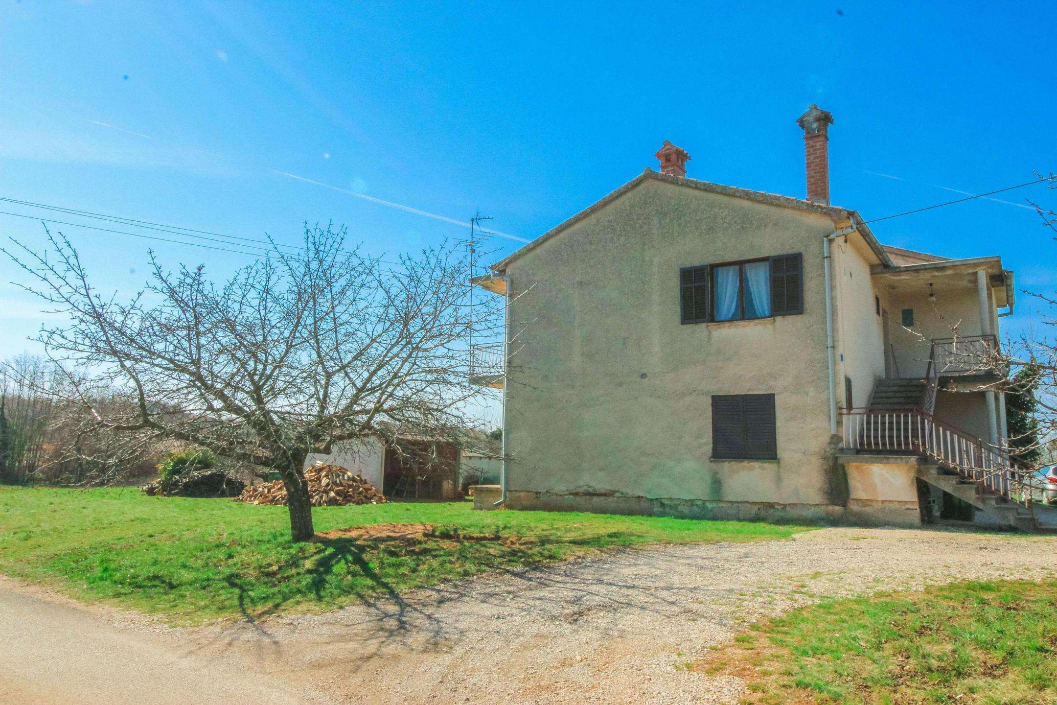 Dintorni di Umago | Casa indipendente con molto potenziale