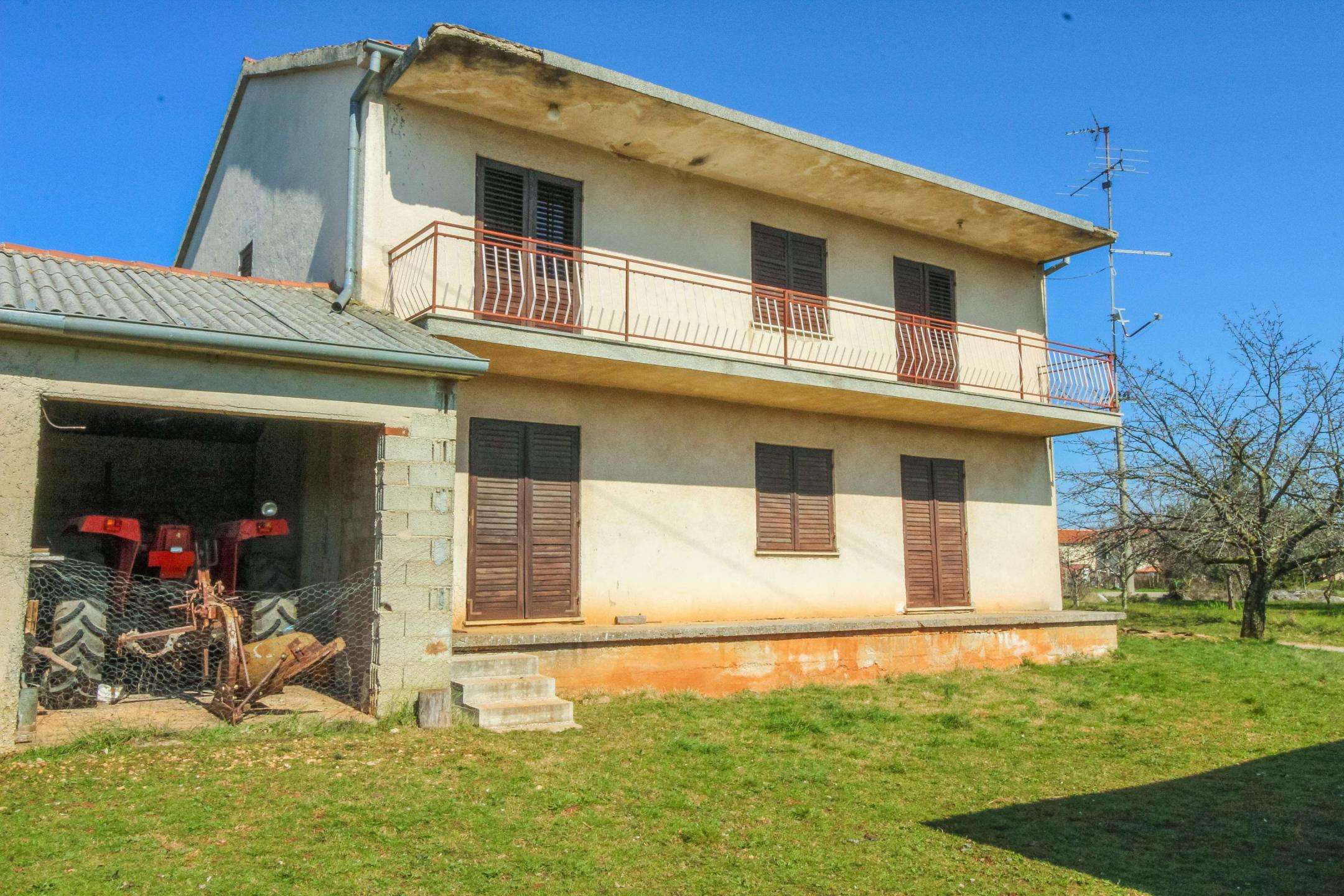 Umag surroundings | Detached house with a lot of potential Umag surroundings | Detached house with a lot of potential