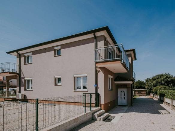 okolica Umaga | Hiša z apartmaji in pogledom na morje