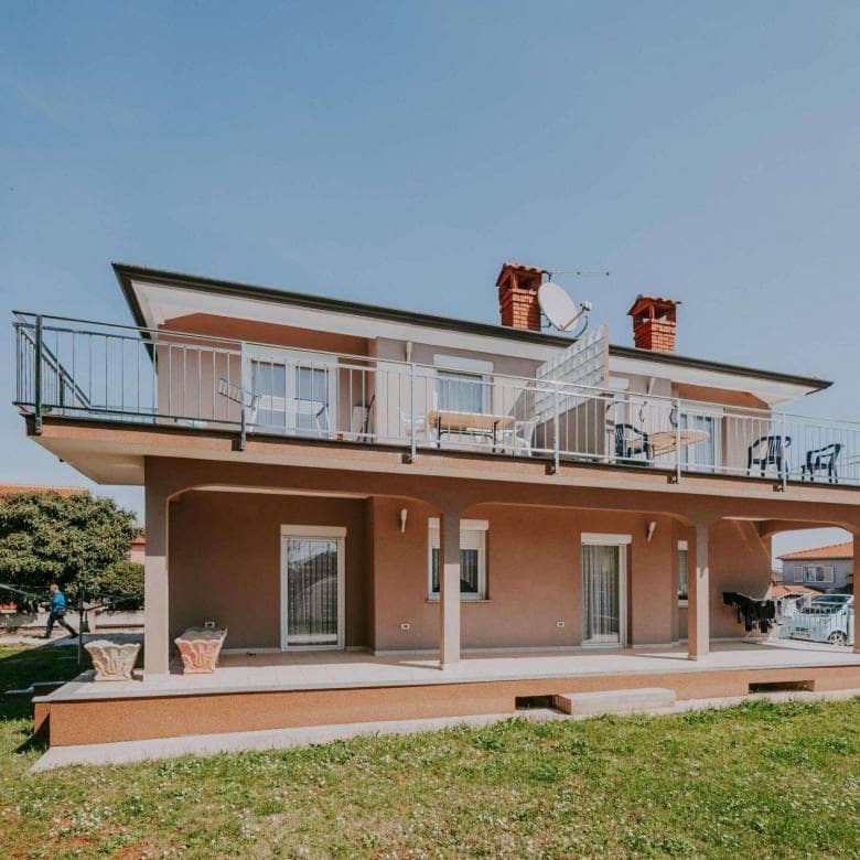 okolica Umaga | Hiša z apartmaji in pogledom na morje