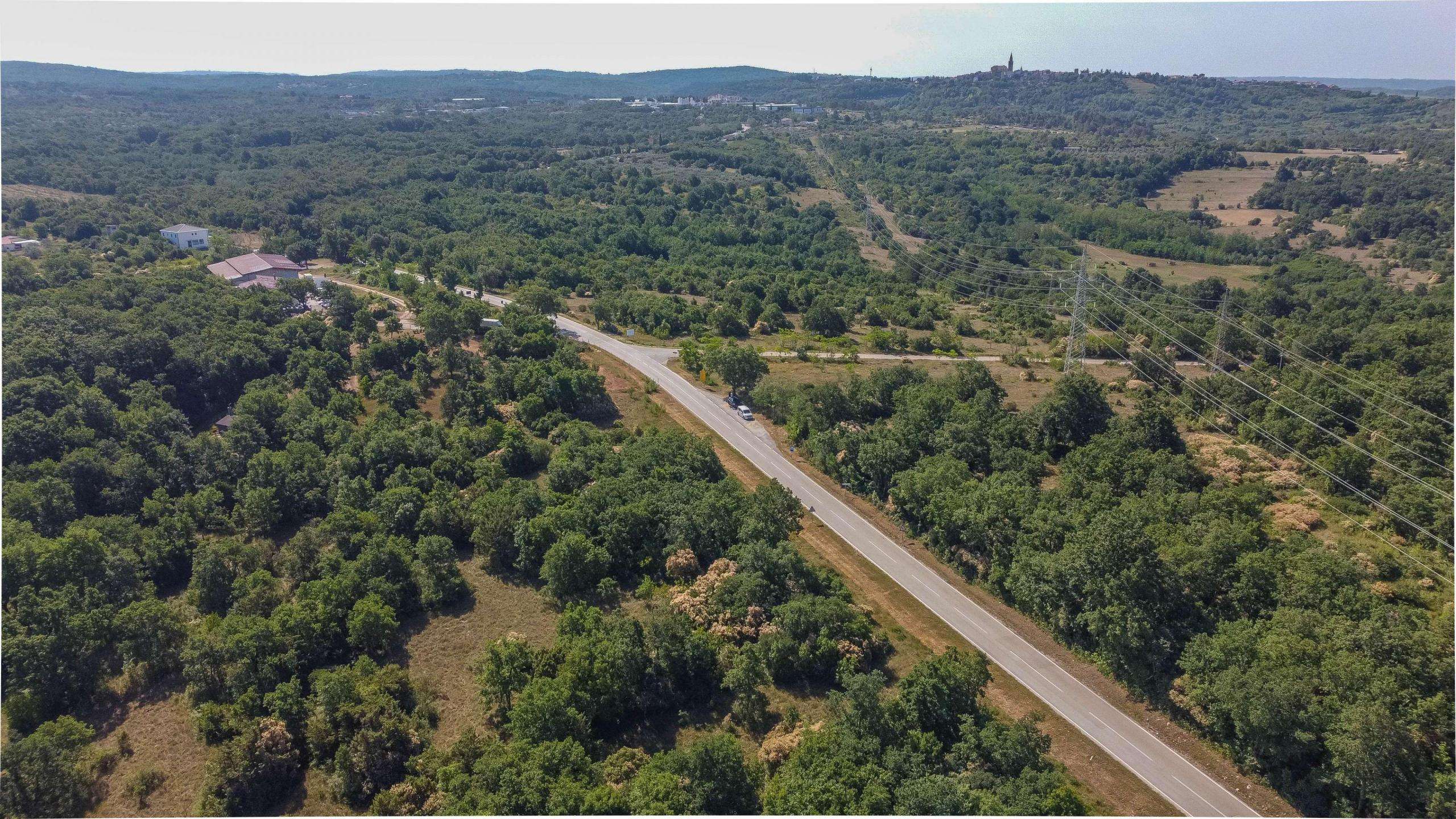 Buje okolica | Poljoprivredno zemljište za investiciju na izvrsnoj lokaciji Buje okolica | Poljoprivredno zemljište za investiciju na izvrsnoj lokaciji