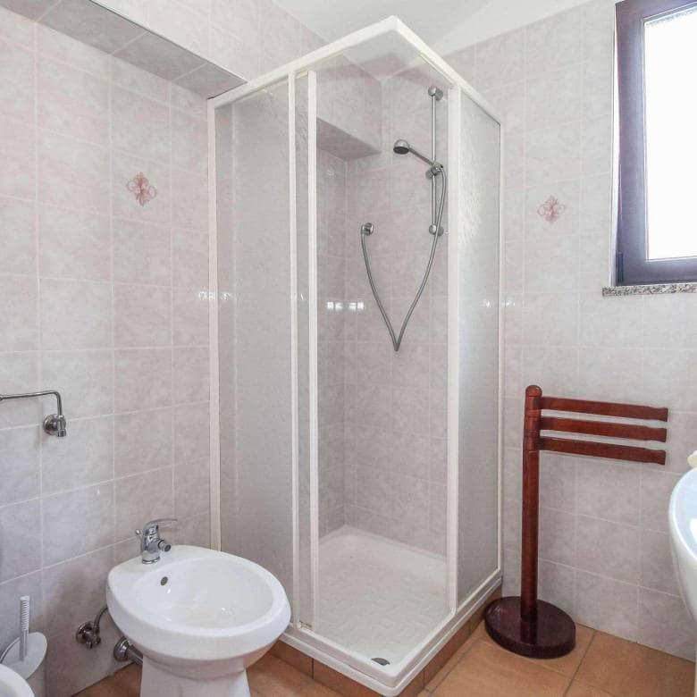 Poreč okolica | Prenovljena kamnita istrska hiša s pogledom na morje