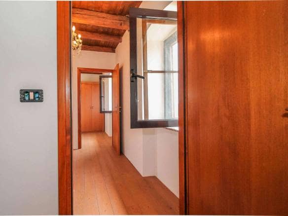 Poreč okolica | Prenovljena kamnita istrska hiša s pogledom na morje