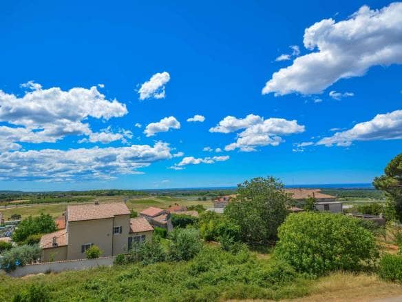 Poreč okolica | Prenovljena kamnita istrska hiša s pogledom na morje