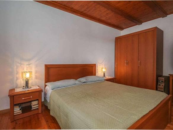 Poreč okolica | Prenovljena kamnita istrska hiša s pogledom na morje