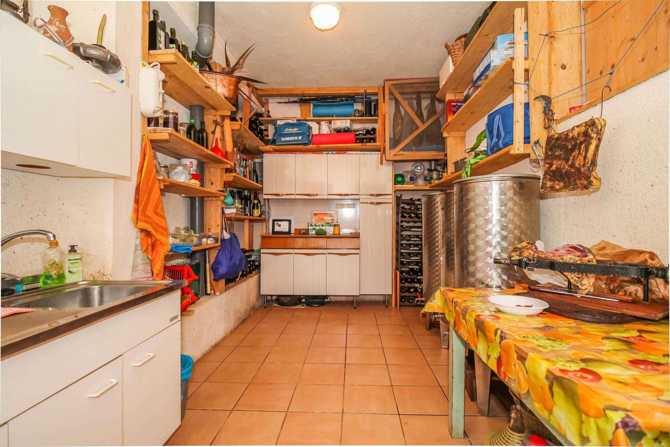 Poreč okolica | Prenovljena kamnita istrska hiša s pogledom na morje