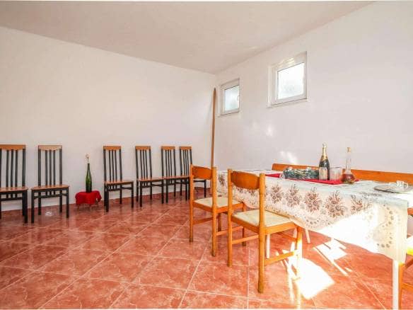 Umago | Una spaziosa casa indipendente vicino alla città