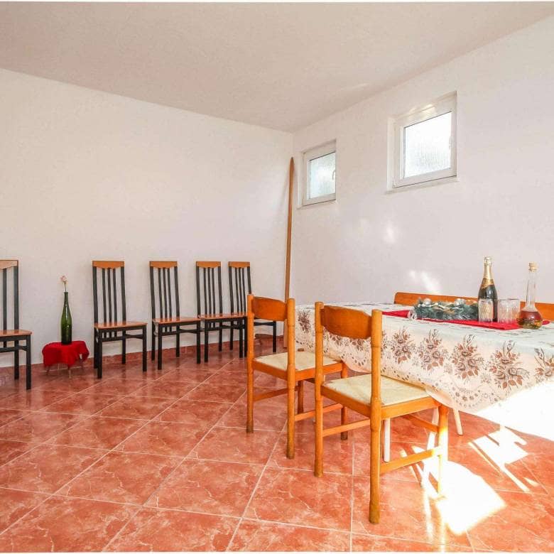 Umago | Una spaziosa casa indipendente vicino alla città