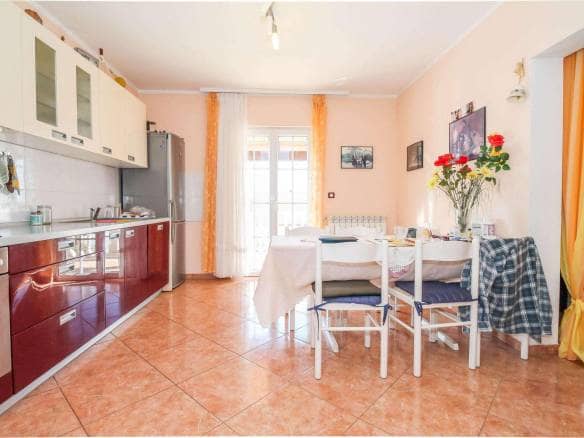 Umago | Una spaziosa casa indipendente vicino alla città