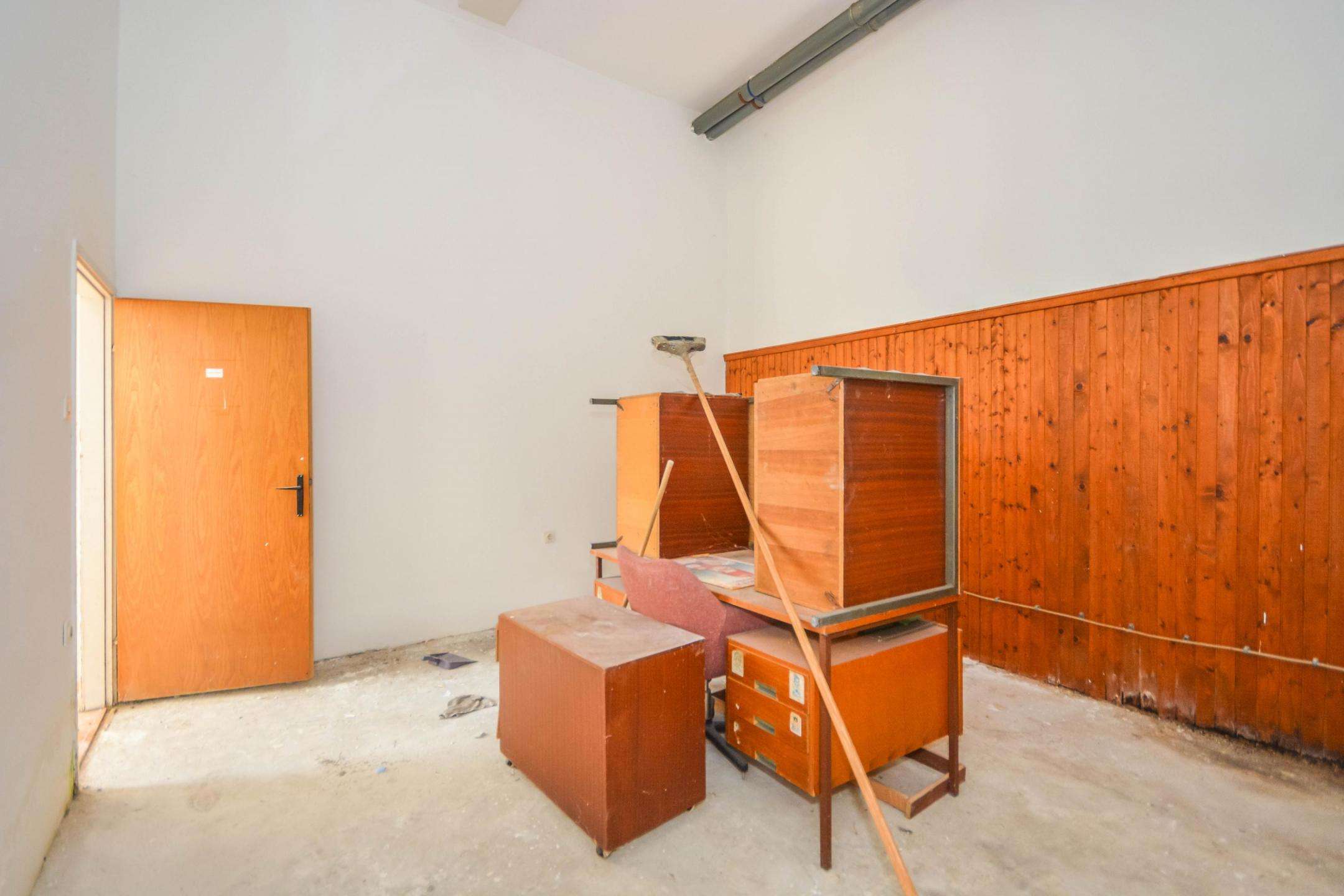 Buje | Poslovni prostor na dobri lokaciji