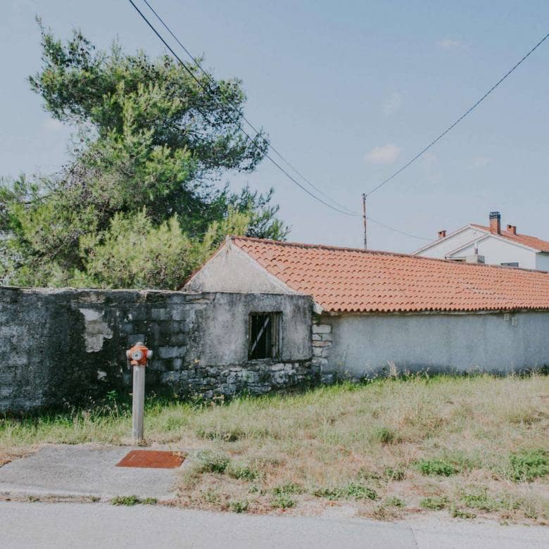 Каштель окрестности | Дом для адаптации недалеко от границы