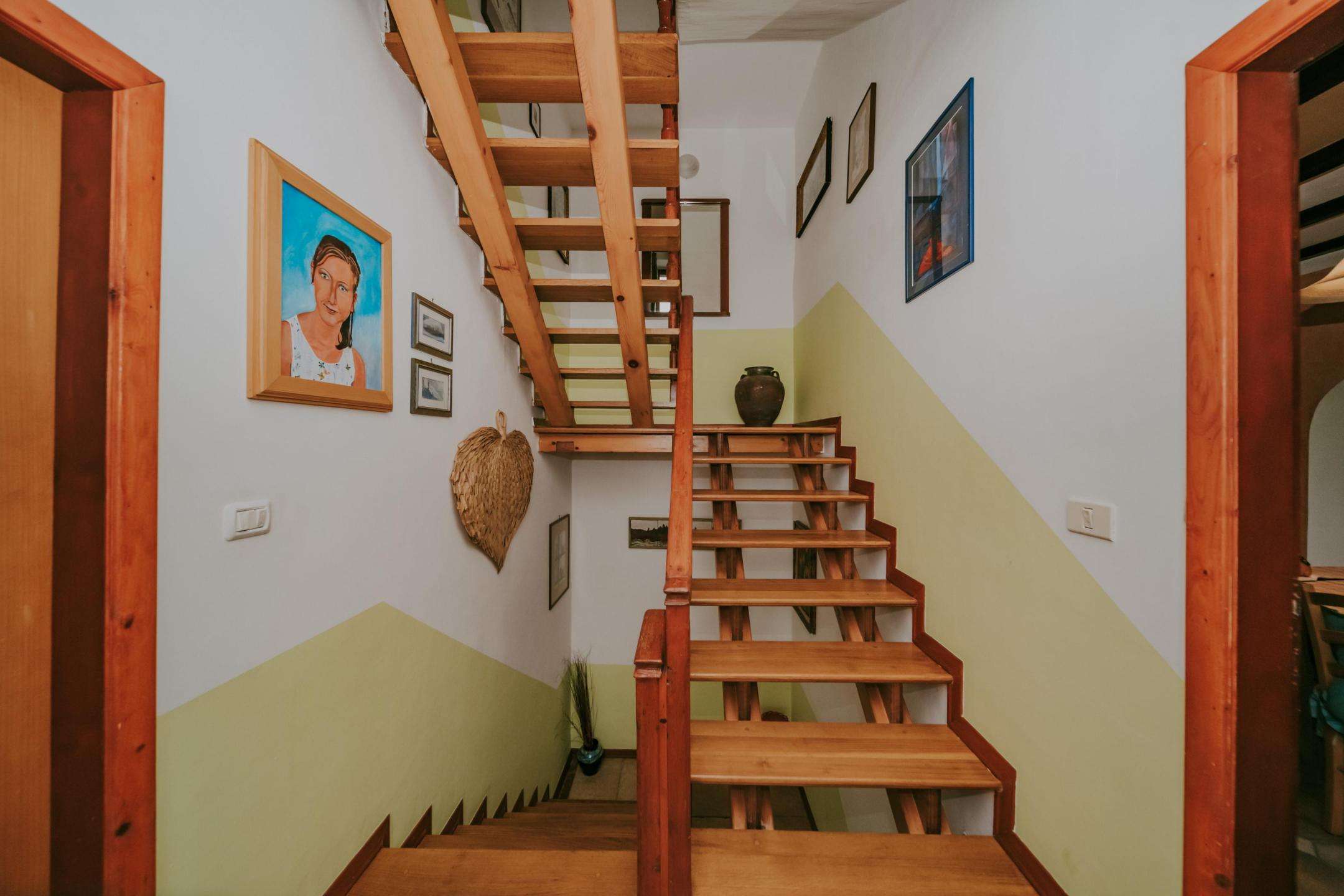 Grožnjan | Samostojeća kuća sa apartmanima
