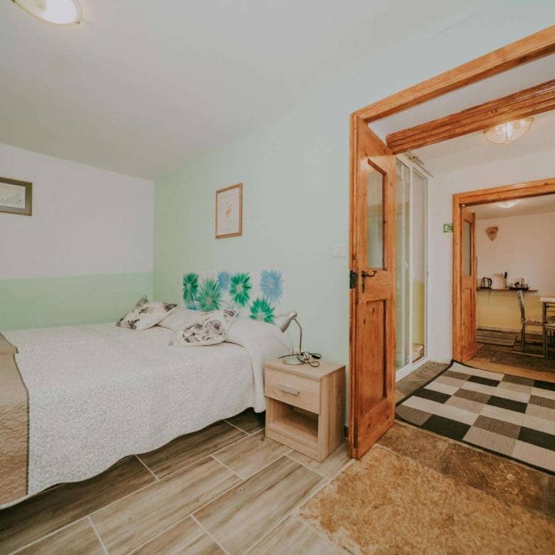Grožnjan | Samostojeća kuća sa apartmanima