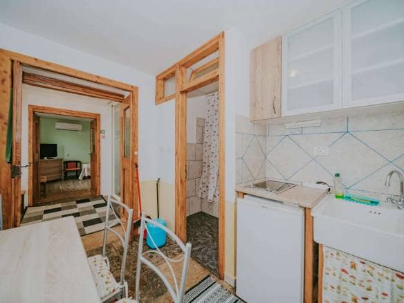 Grožnjan | Samostojeća kuća sa apartmanima