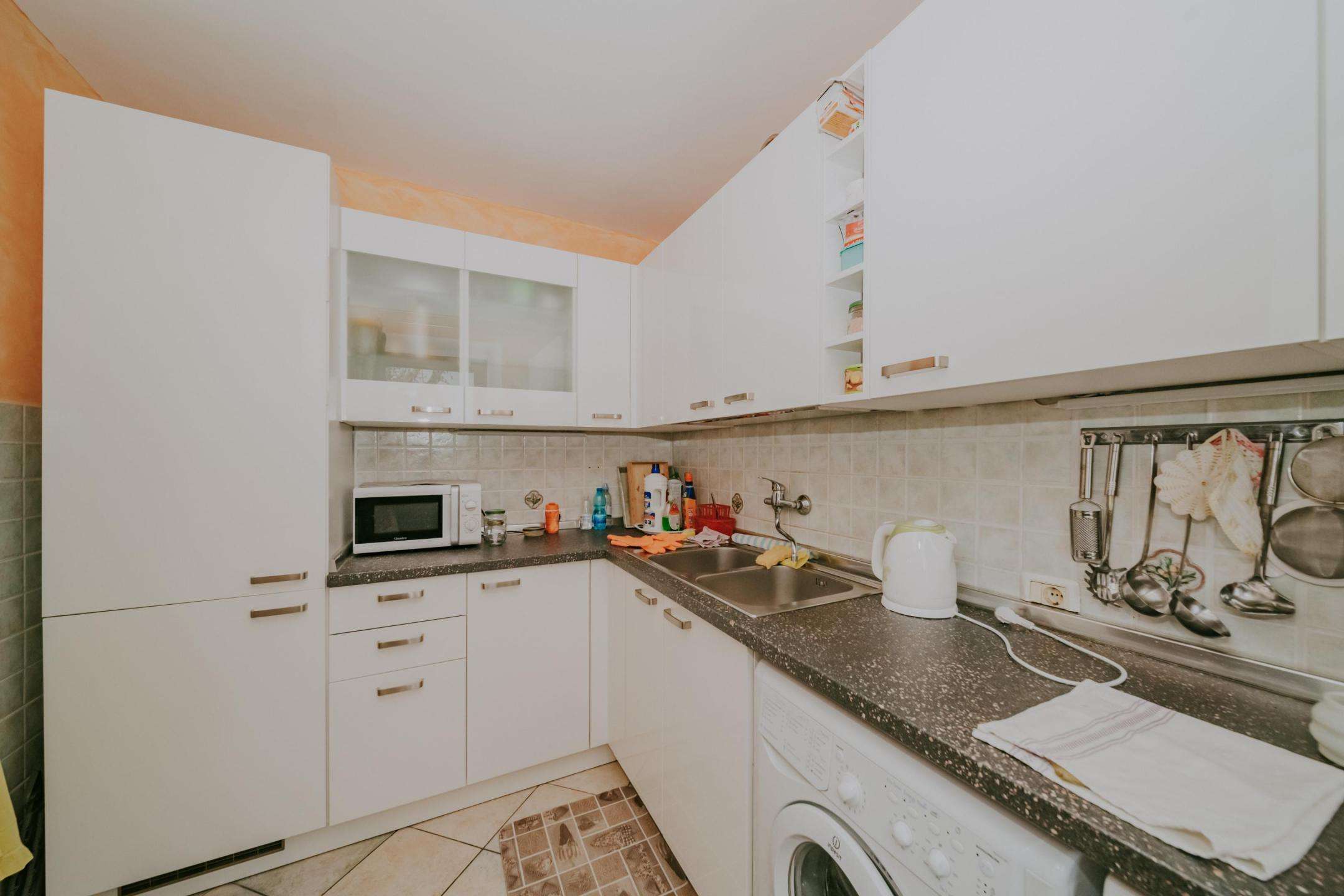 Grožnjan | Samostojeća kuća sa apartmanima