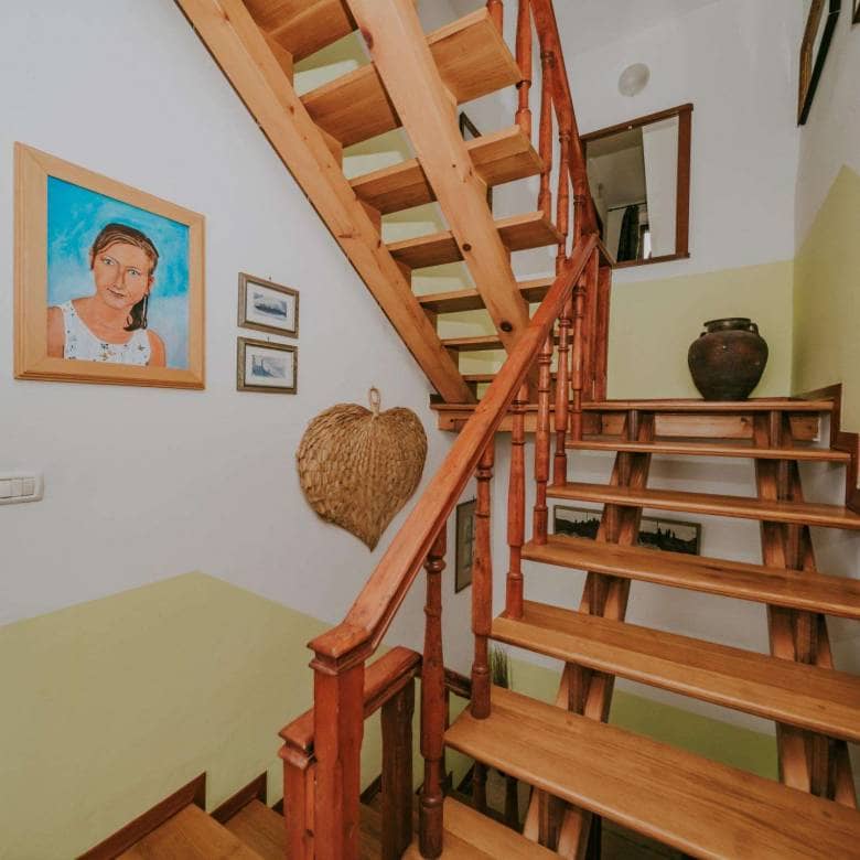 Grožnjan | Samostojeća kuća sa apartmanima