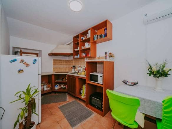 Koper-Gebiet | Einfamilienhaus mit wunderschönem Blick auf das Meer