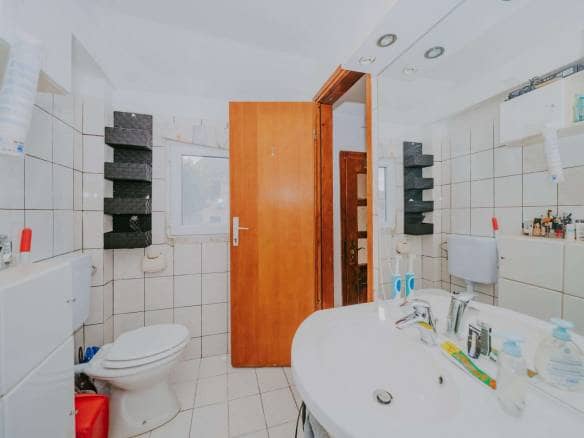 Koper-Gebiet | Einfamilienhaus mit wunderschönem Blick auf das Meer