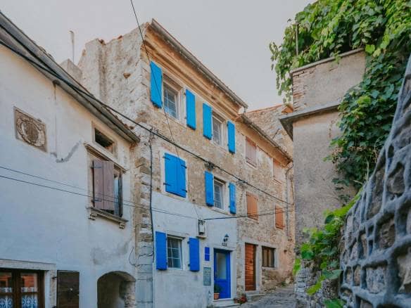 Motovun | Beautiful renovated Istrian house in the center