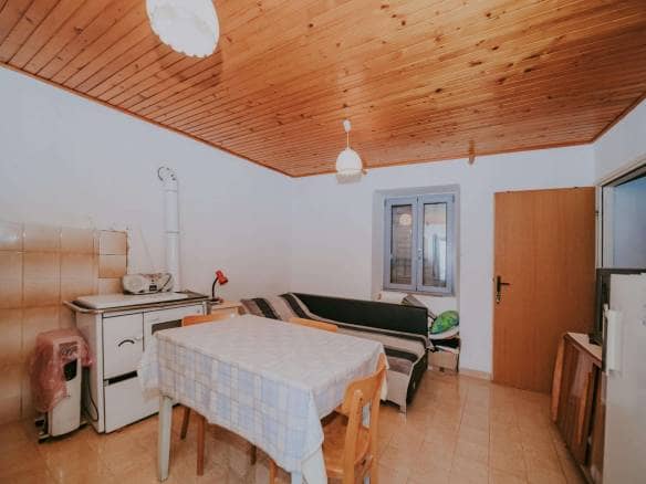 Motovun | House in the center with a beautiful view