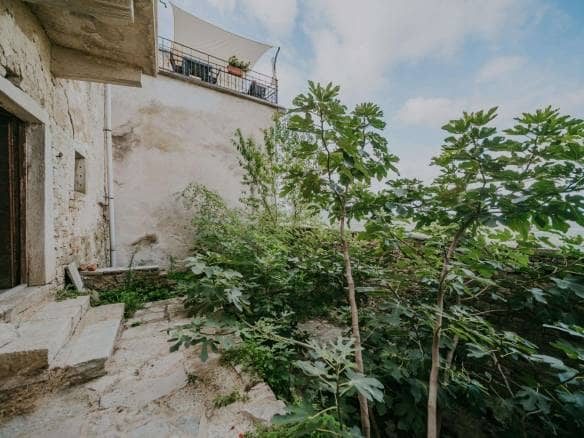 Motovun | House in the center with a beautiful view