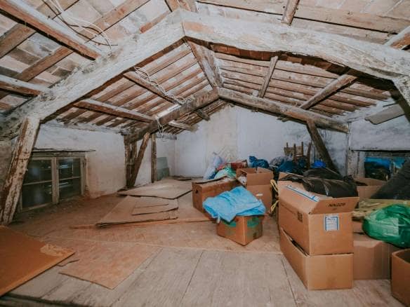 Motovun | House in the center with a beautiful view