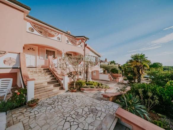 Poreč okolica | Prekrasna vila s otvorenim pogledom na more!