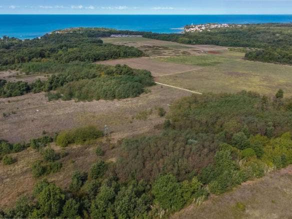 Umag | Lovrečica | Agrarland in ausgezeichneter Lage