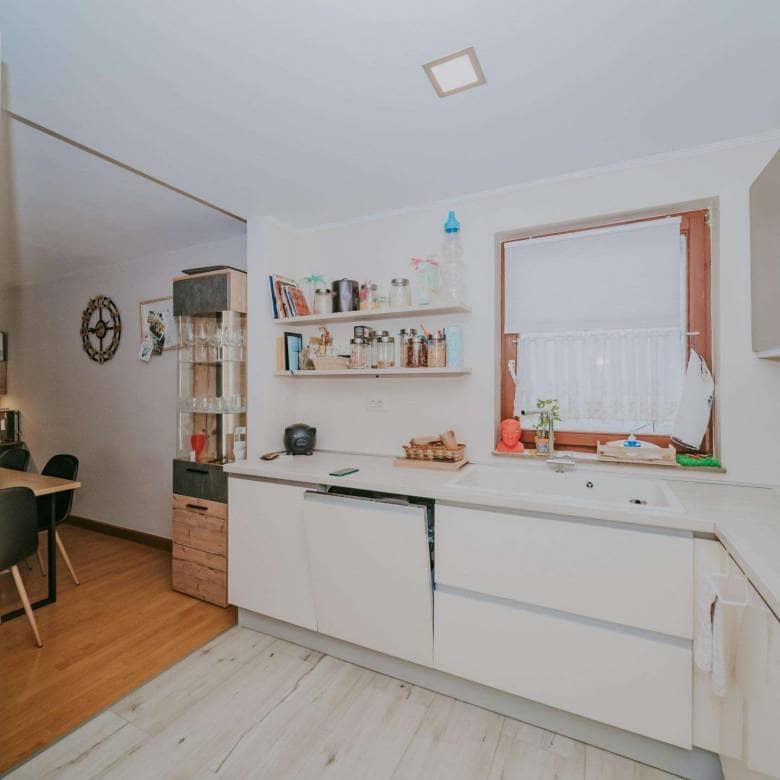 Umag | Ein Einfamilienhaus mit Wohnungen und einem Restaurant