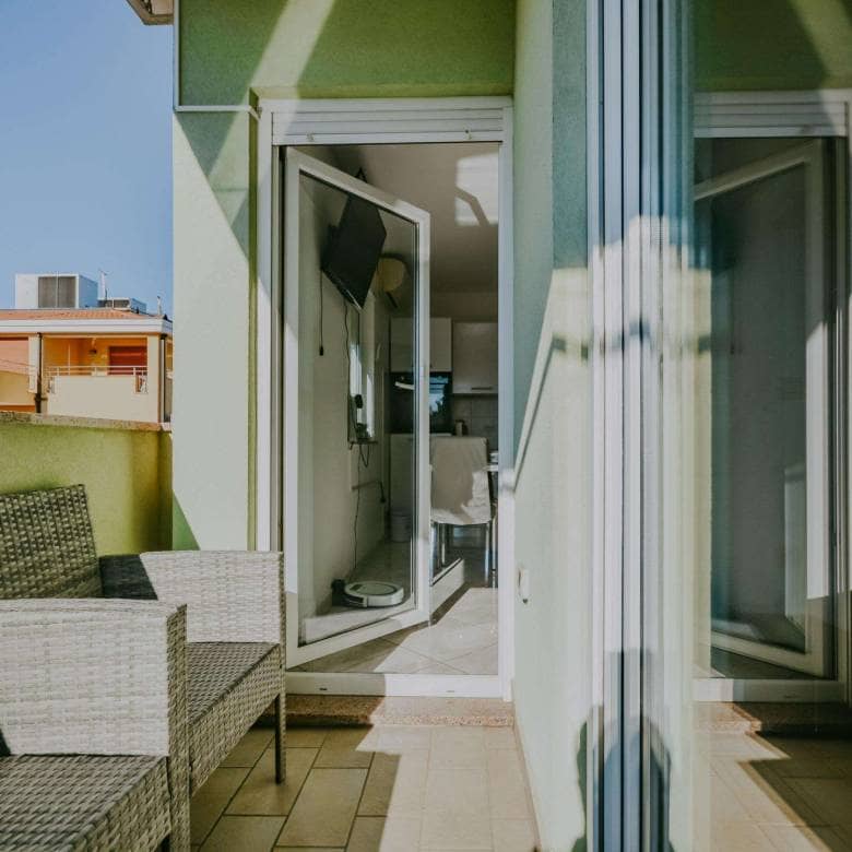 Ekskluzivna prodaja | Apartma v Zambratiji v prvem nadstropju s pogledom na morje
