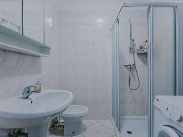 Ekskluzivna prodaja | Apartma v Zambratiji v prvem nadstropju s pogledom na morje