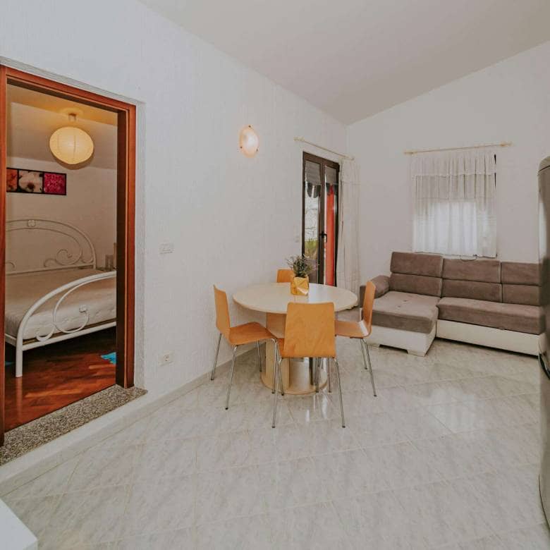 Umag okolica | Stan sa pogledom na more!