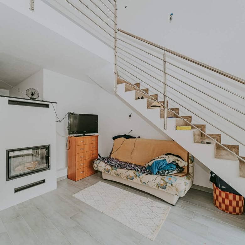 Kaštel okolica | Samostojeća moderna kuća minimalističkog koncepta
