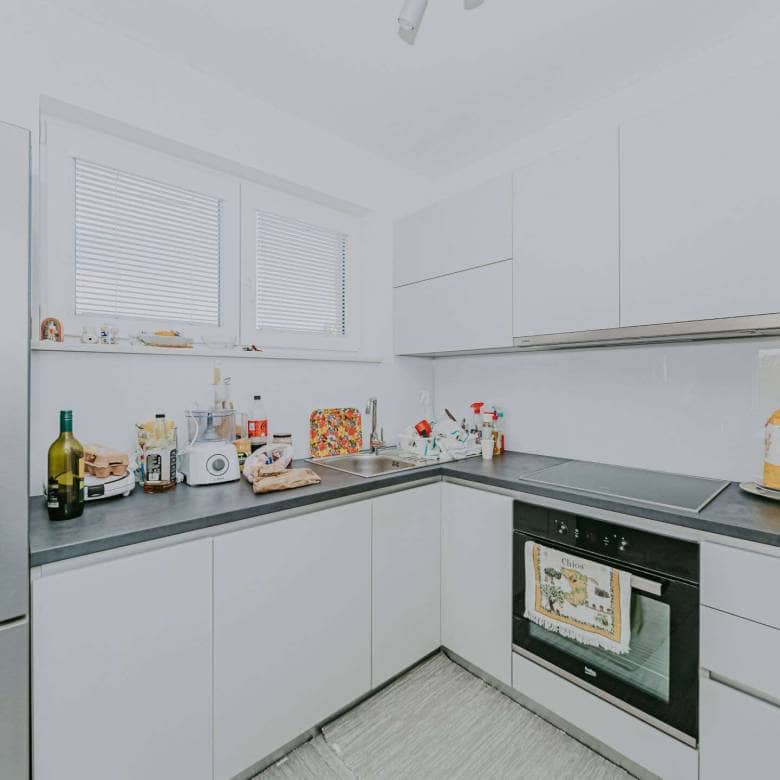Kaštel okolica | Samostojeća moderna kuća minimalističkog koncepta