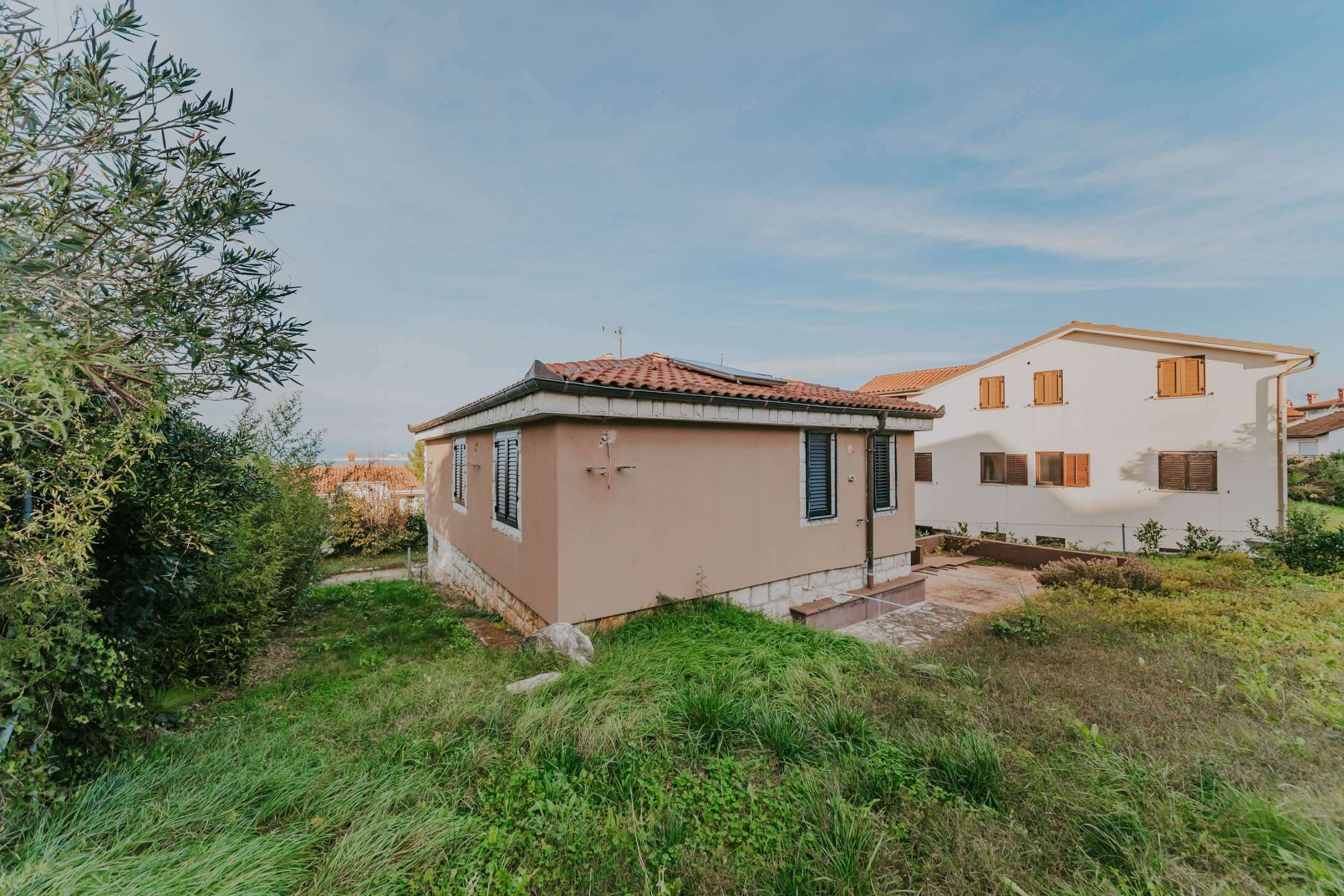 Savudrija | Crveni Vrh | Samostojeća kuća za adaptaciju s velikim potencijalom