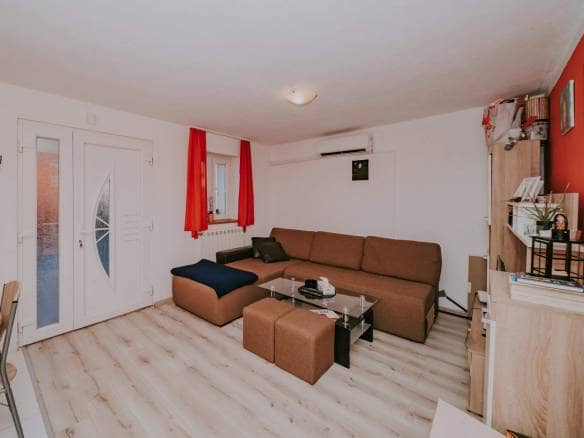 Buje okolica | Renovirana istarska kuća