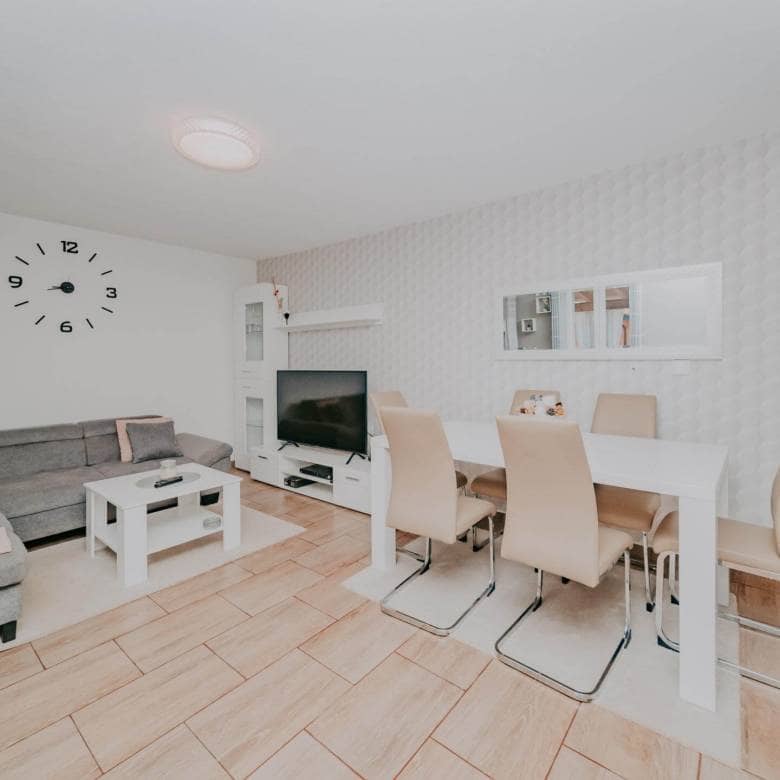 Buje okolica | Renovirana istarska kuća