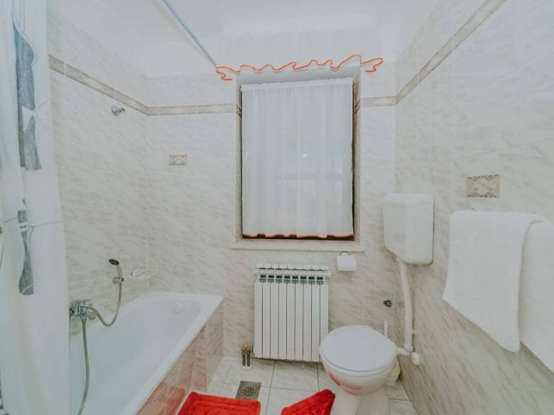 Umag | Ekskluzivna kuća prvi red do mora sa pogledom na more