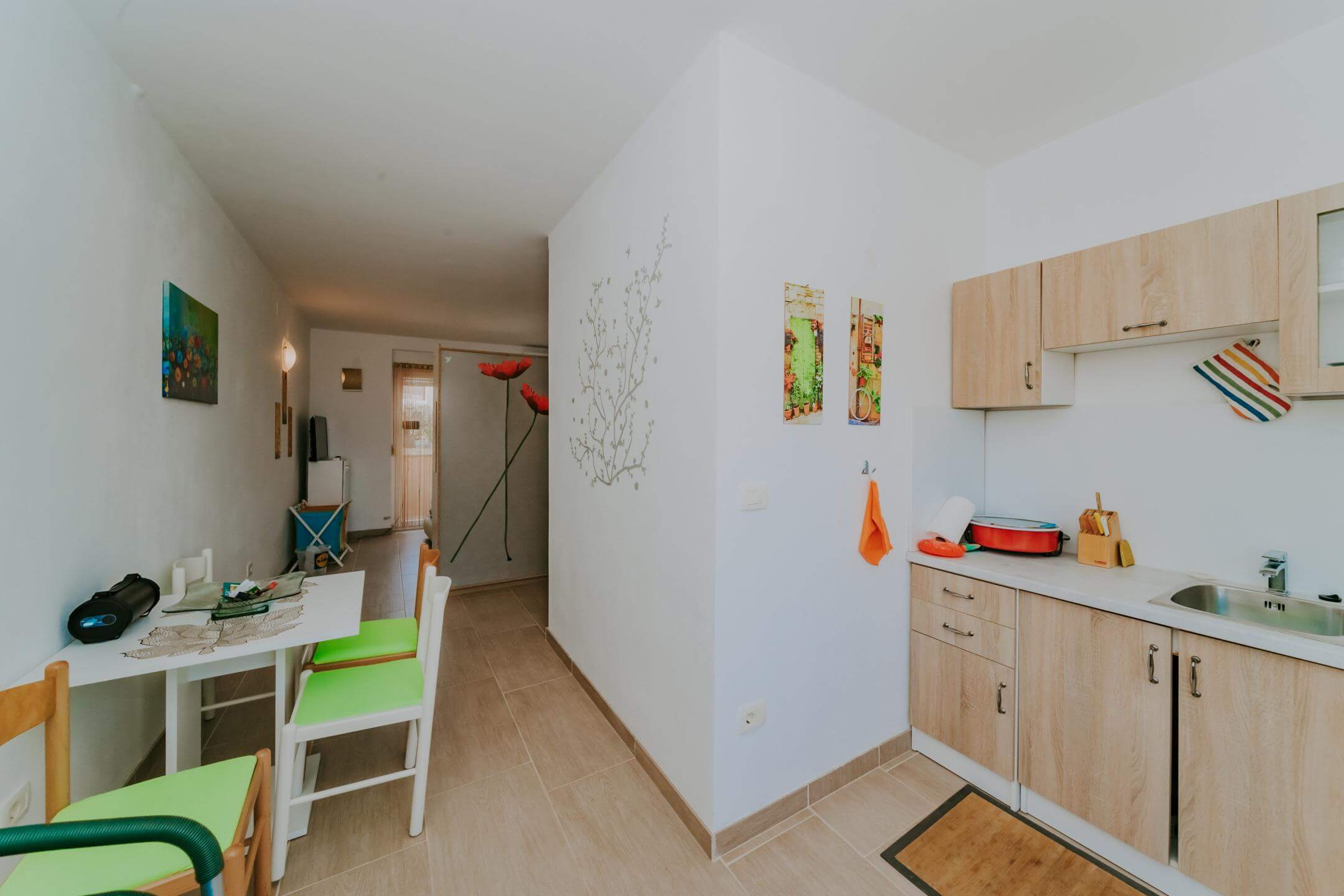 Exklusiver Verkauf | Wohnung in Zambratija im ersten Stock mit Meerblick