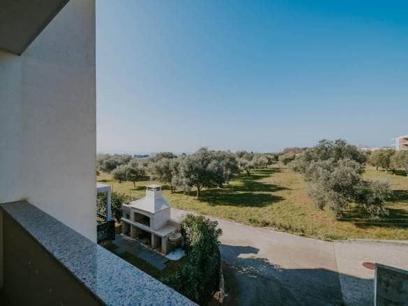 Vendita esclusiva | Appartamento A Zambrattia Al Primo Piano Con Vista Mare